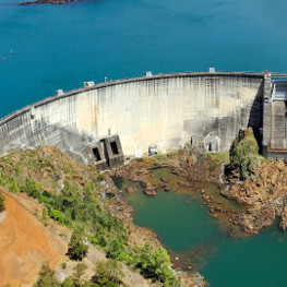 The Yaté Dam 